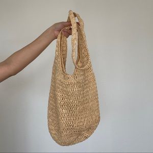 Woven slouchy bag